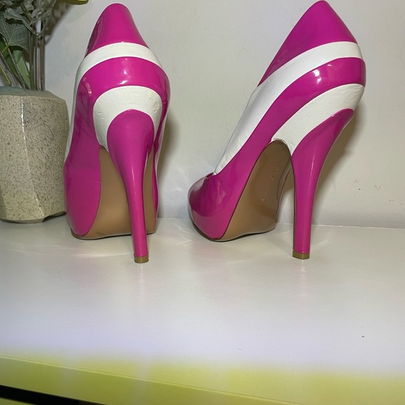 BCBGeneration 6 1/2 Barbie Pink and White Stripes Platform Peep Toe Heels Shoes - Picture 6 of 6